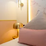 프린세스 캐롤라인 파리