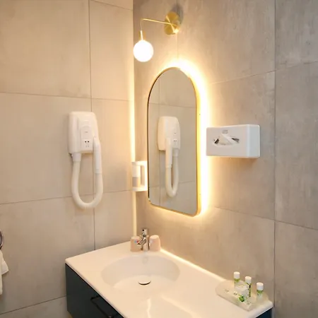 Princesse Caroline 3*