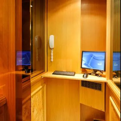 Princesse Caroline Hotel 3*