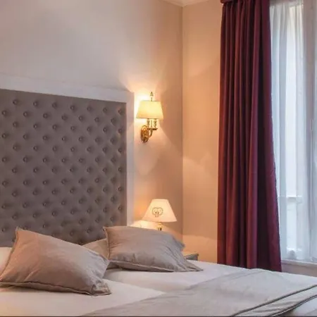 Princesse Caroline Paris