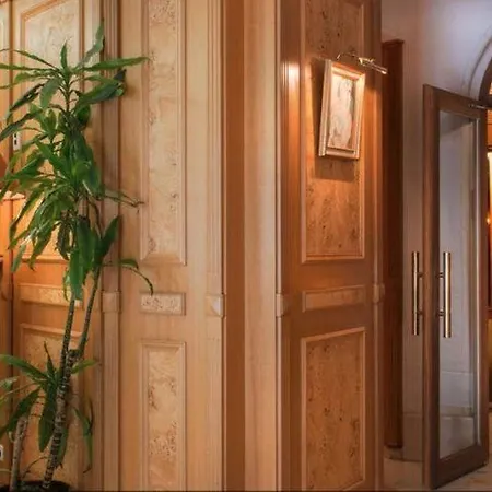 プランセス カロリーヌ