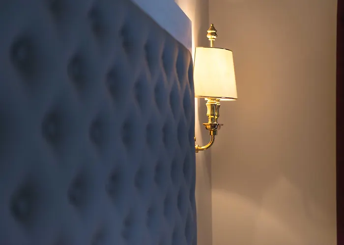 프린세스 캐롤라인 호텔 3*